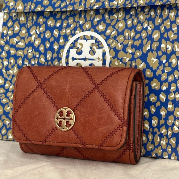 New 🍂 Tory Burch Willa cardholder 🍂 dark whiskey color - Picture 3 of 6